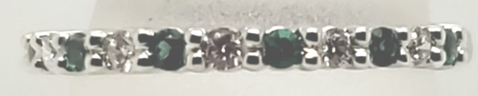 18K White Gold 0.19ct Diamond and Emerald Women's Wedding Band - CLT Jewels