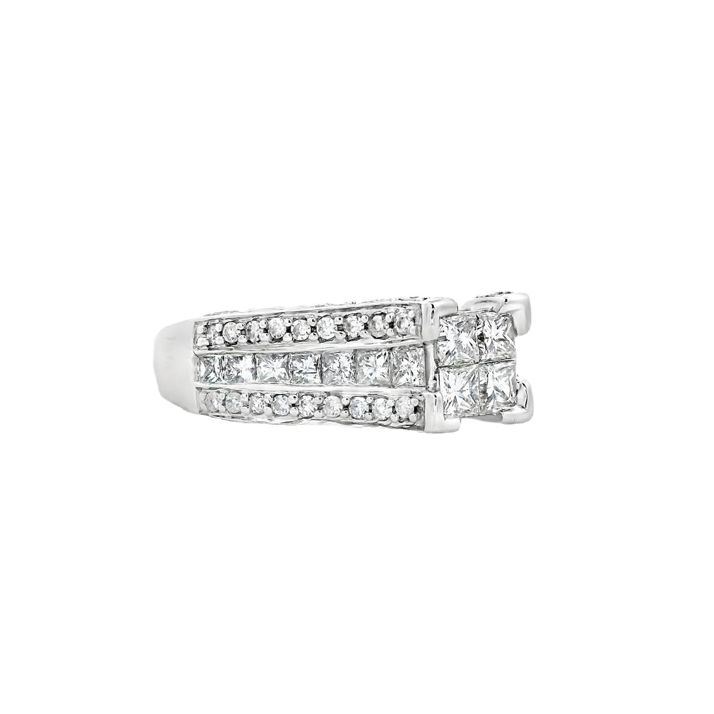 18K White Gold 1.50Ct Round Diamond Cluster Ring - CLT Jewels
