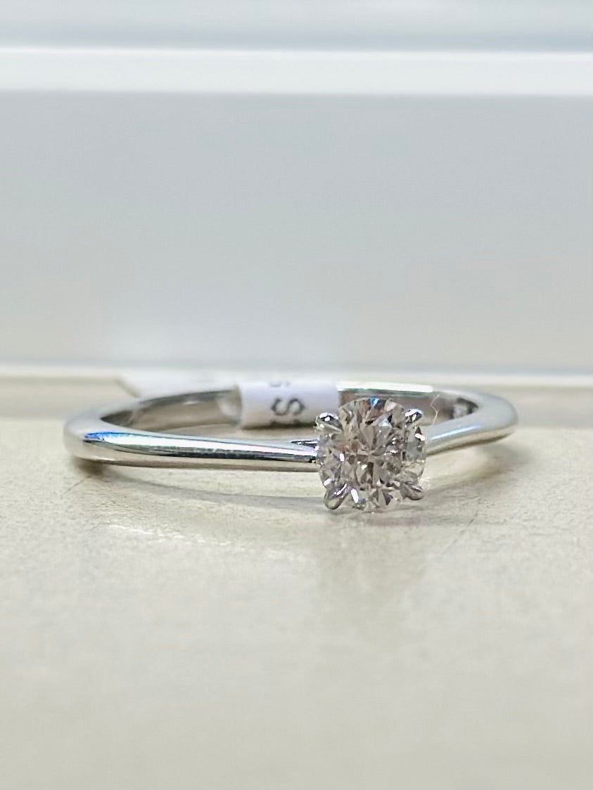 14K White Gold Round Diamond 0.50Ct Solitaire Engagement Ring