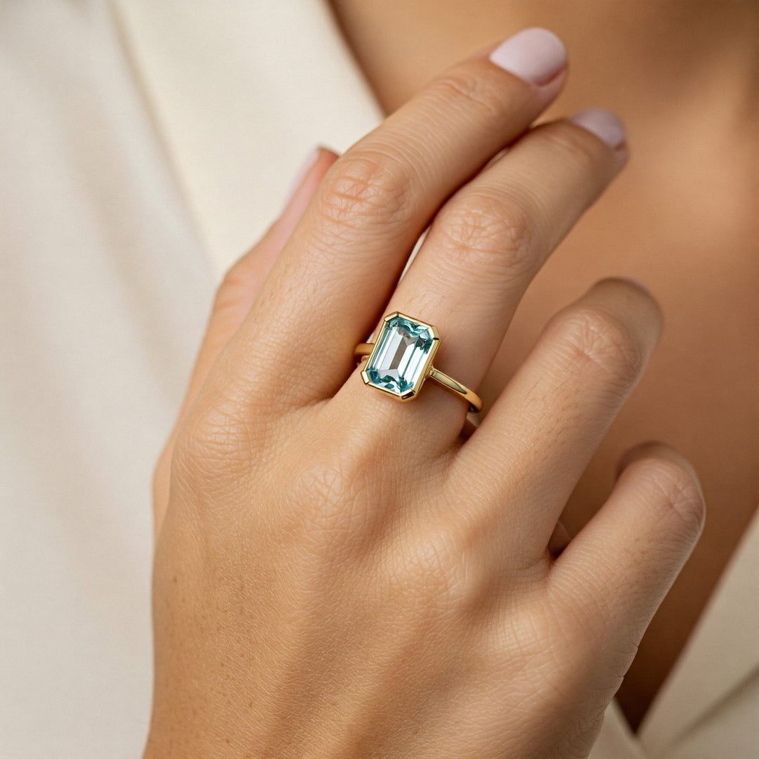 March Birthstones: Aquamarine & Bloodstone