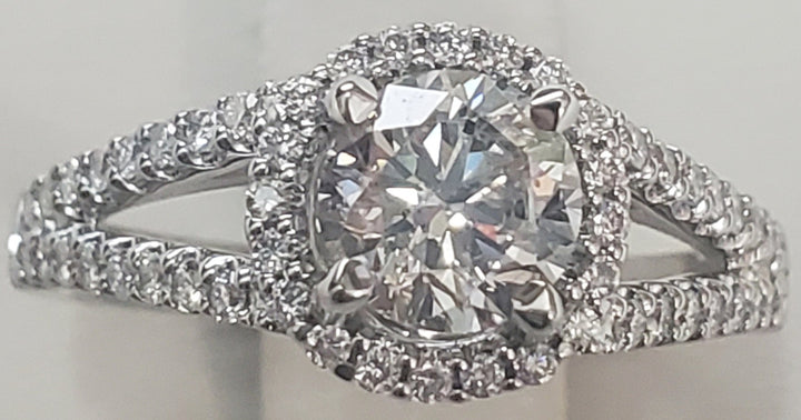 18K White Gold 0.90CT Round Diamond Halo Engagement Ring