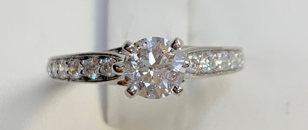 18K White Round Diamond 0.56Ct Solitaire Engagement Ring