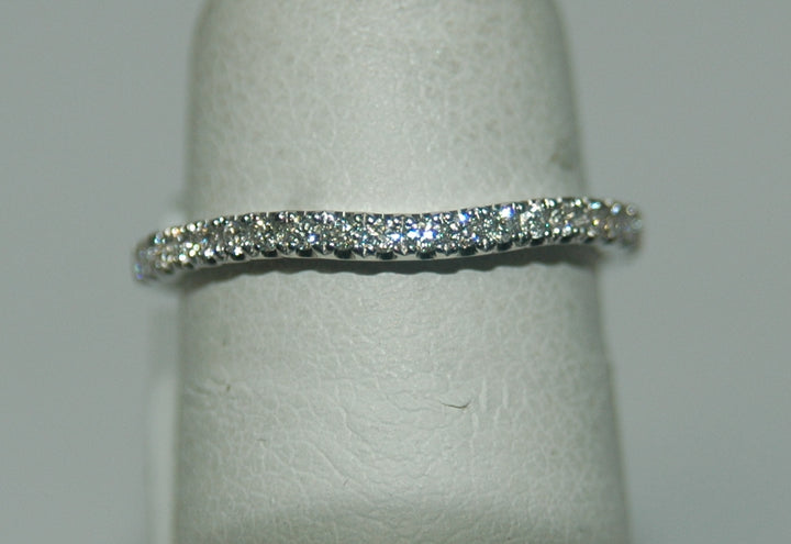 14K White Gold Curved Diamond Women's Wedding Band