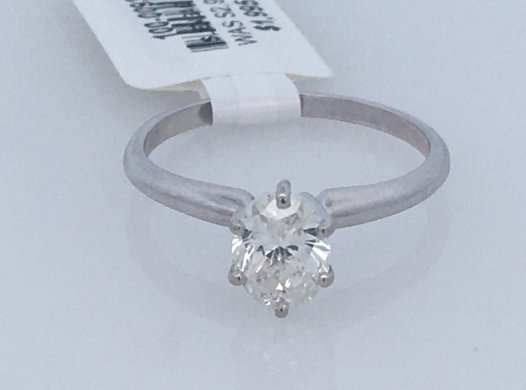 14K White Oval Diamond 0.75Ct Solitaire Engagement Ring