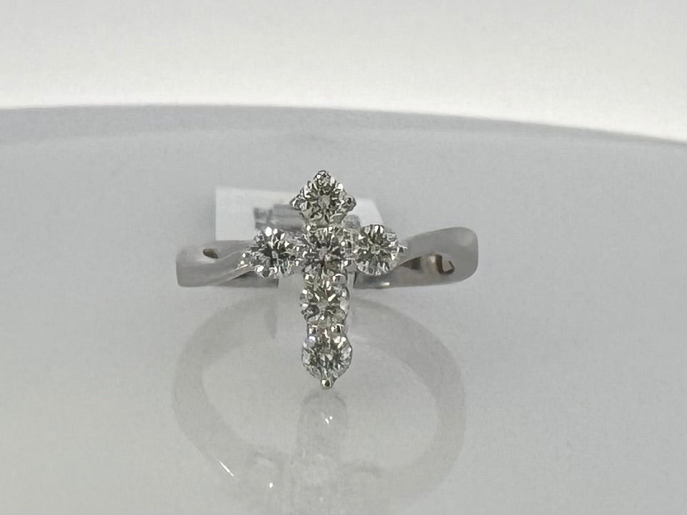 14K White Gold 0.93ct. Diamond Cross Fashion Ring