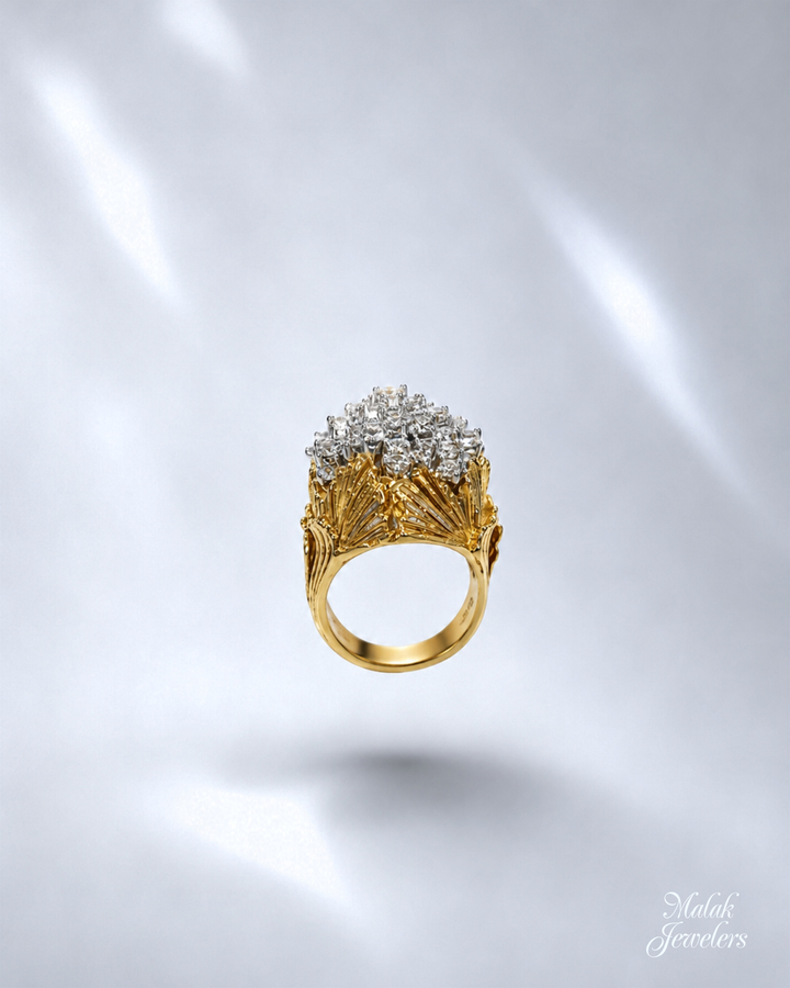 18K Yellow and White Gold Round Brilliant Diamond Estate Ring