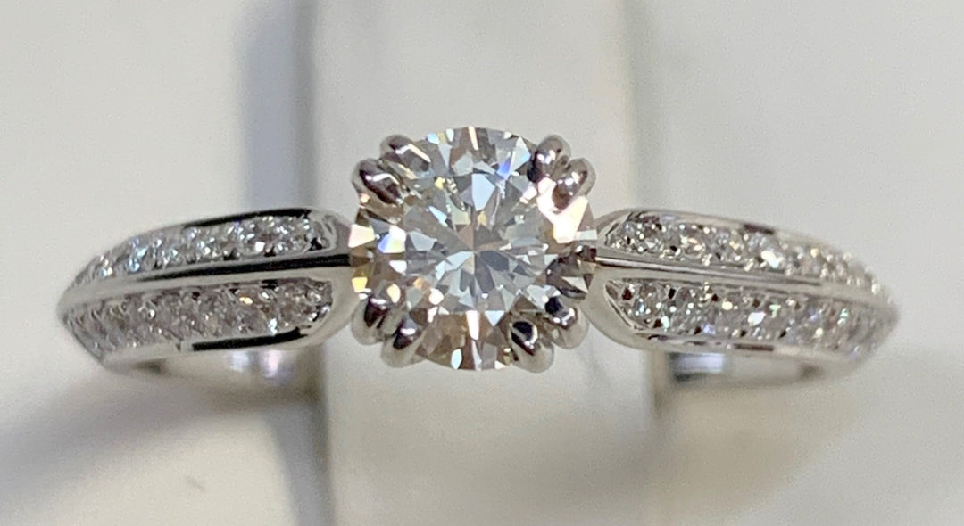18K White Gold 0.49Ct Round Diamond Solitaire Engagement Ring