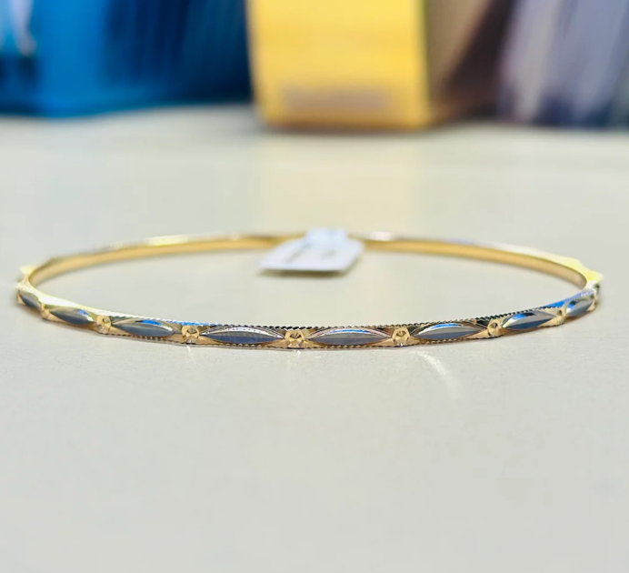 22K Yellow and White Gold Elegant Two-Tone Bangle Bracelet