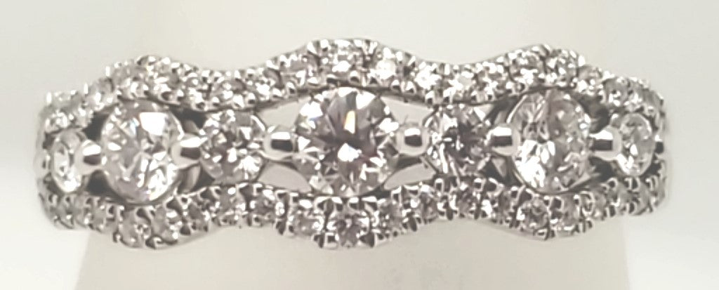 18K White Gold 0.65ct Round Diamond Women's Anniversary Band