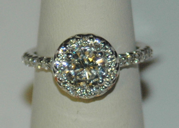 14K White Gold 0.92Ct Round Diamond Halo Engagement Ring