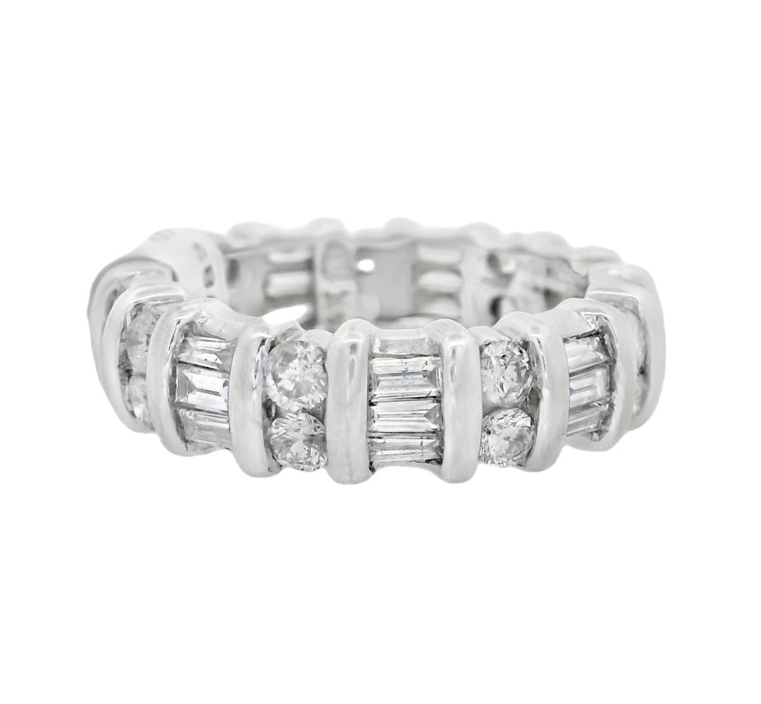 14K White Gold Diamond Eternity Band (1.50 cttw)