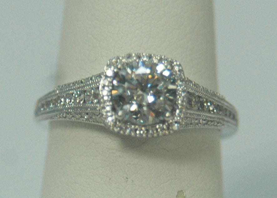14K White Gold 0.80Ct Round Diamond Halo Engagement Ring
