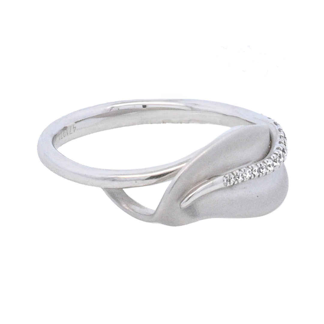 18K White Gold 0.09ct Diamond Leaf Fashion Ring