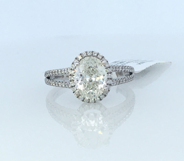 14K White Oval Diamond 2.01Ct Halo Engagement Ring