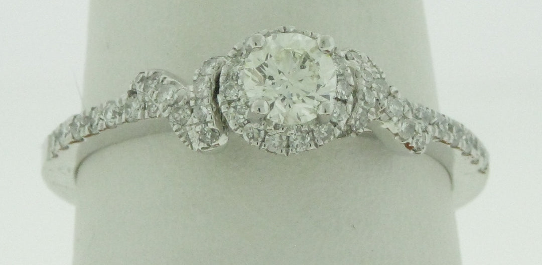 14K White Gold Round Diamond Halo Engagement Ring