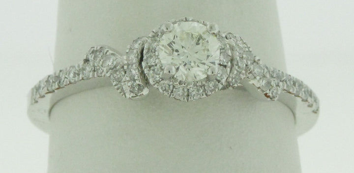 14K White Gold Round Diamond Halo Engagement Ring
