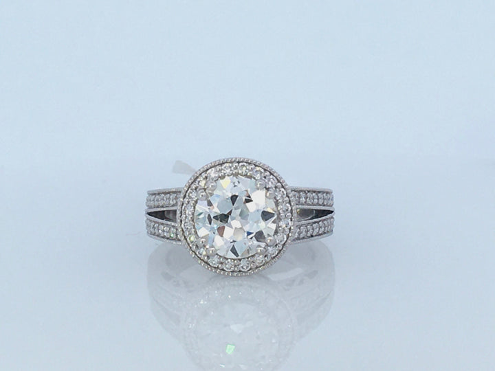 18K White Round Diamond 1.73Ct Halo Engagement Ring