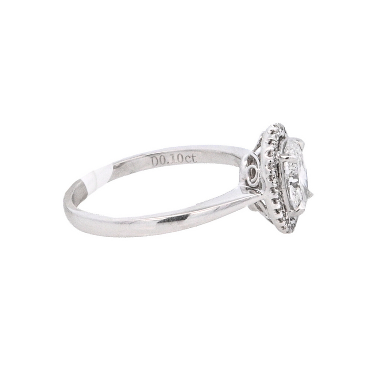 18K White Gold 0.72ct Oval Diamond Halo Engagement Ring