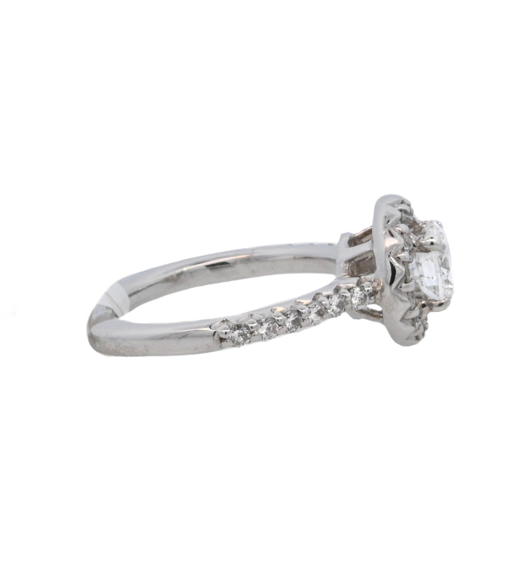 14K White Gold 0.92Ct Round Diamond Halo Engagement Ring