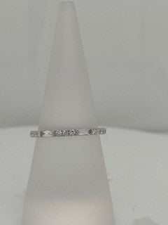 14K White Gold 0.31CT Diamond Stackable Wedding Band