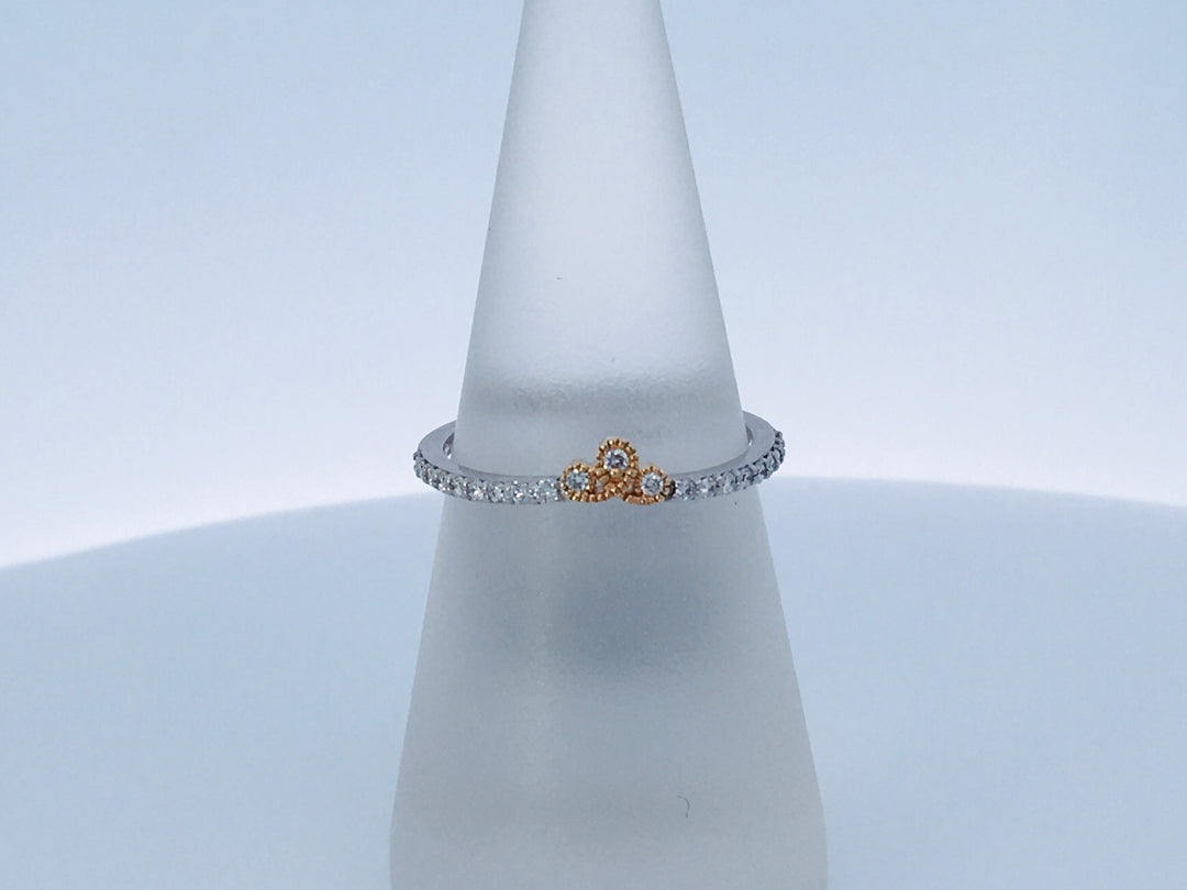14K Two-Tone Diamond Curved Women's Wedding Band