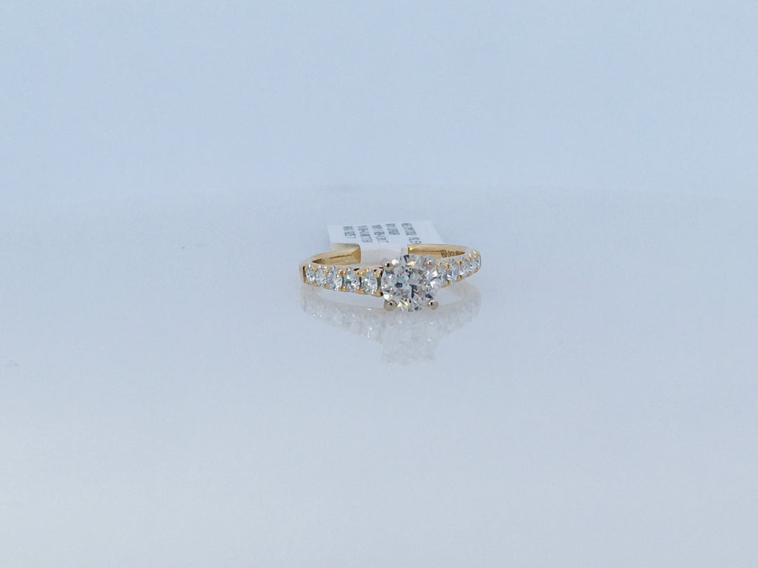 18K Yellow Gold 1.01ct Round Diamond Engagement Ring
