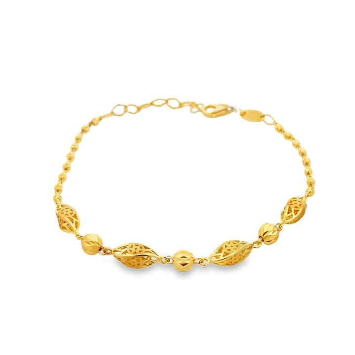 22K Yellow Gold Elegant 8 Design Lobster Clasp Bracelet