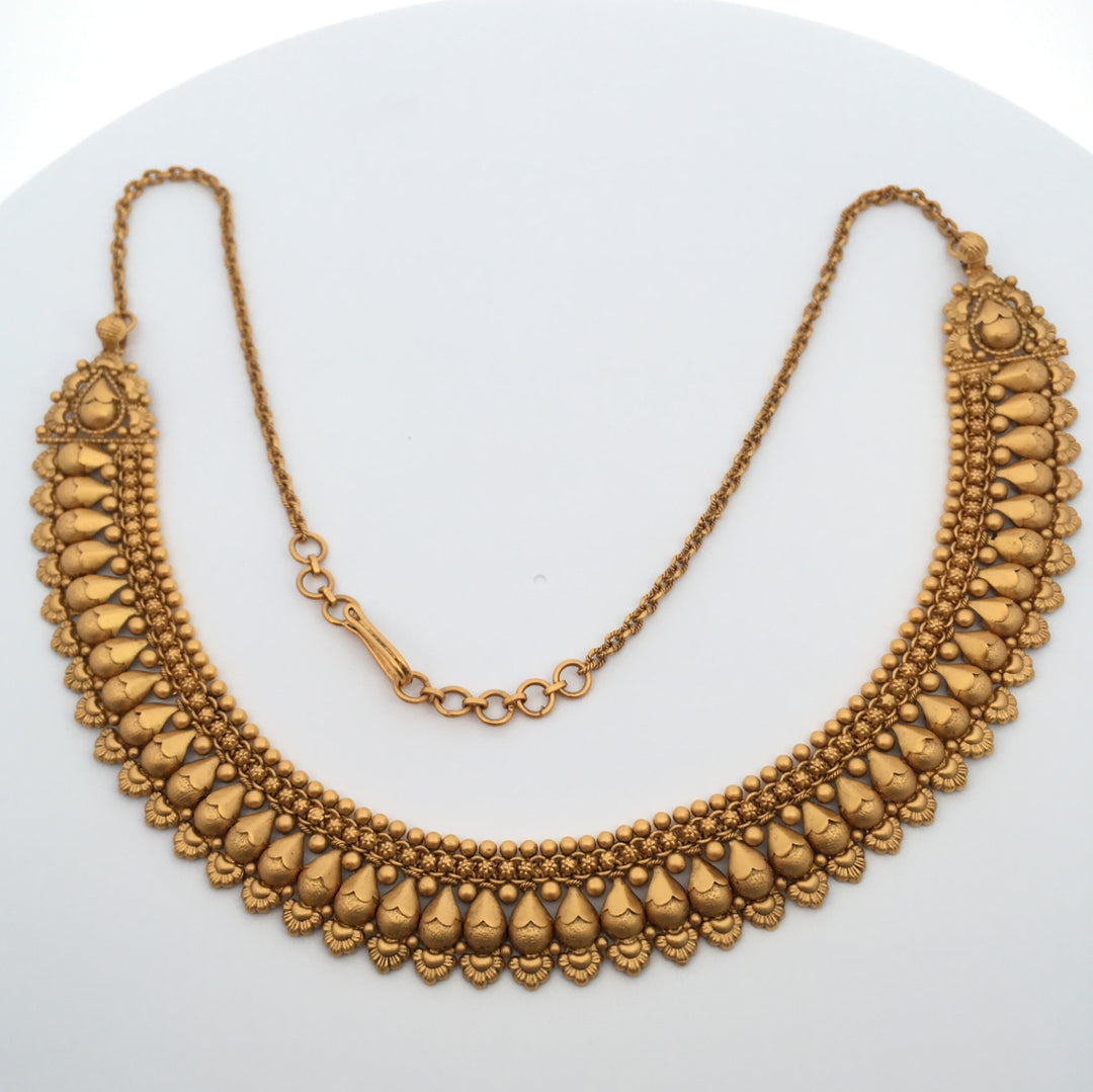 22K Yellow Gold Classic Elegant Choker Necklace
