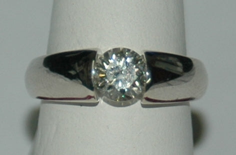 14K White Round Diamond 1.01Ct Tension Set Engagement Ring