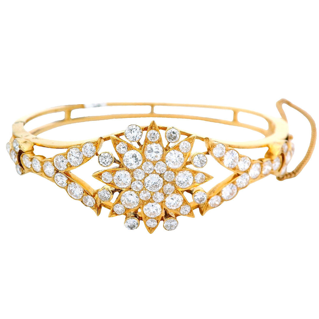 22K Yellow Gold Brilliant Diamond Bangle Bracelet