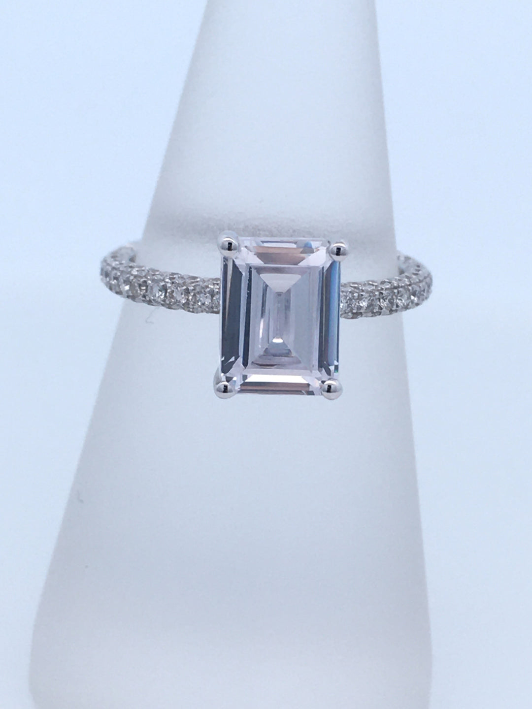 14K White Emerald Cut Diamond 2.00Ct Solitaire Engagement Ring