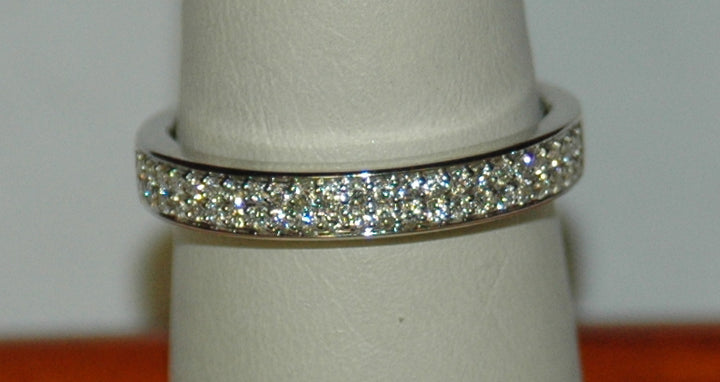 18K White Gold 0.28ct Round Diamond Women's Anniversary Band