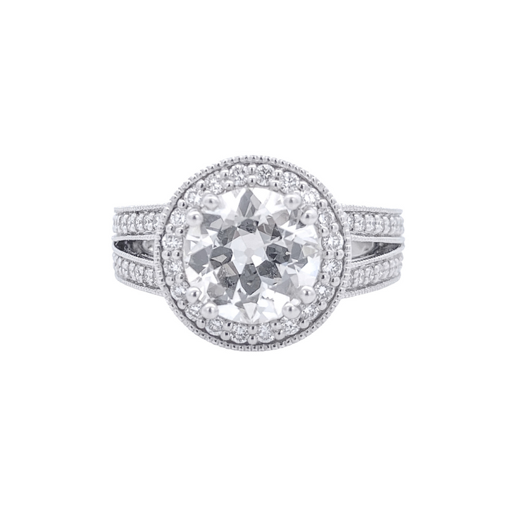 18K White Gold 1.73Ct Round Diamond Halo Engagement Ring