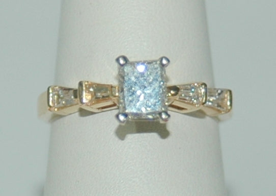 14K Yellow Radiant Diamond 1.00Ct Contemporary Engagement Ring