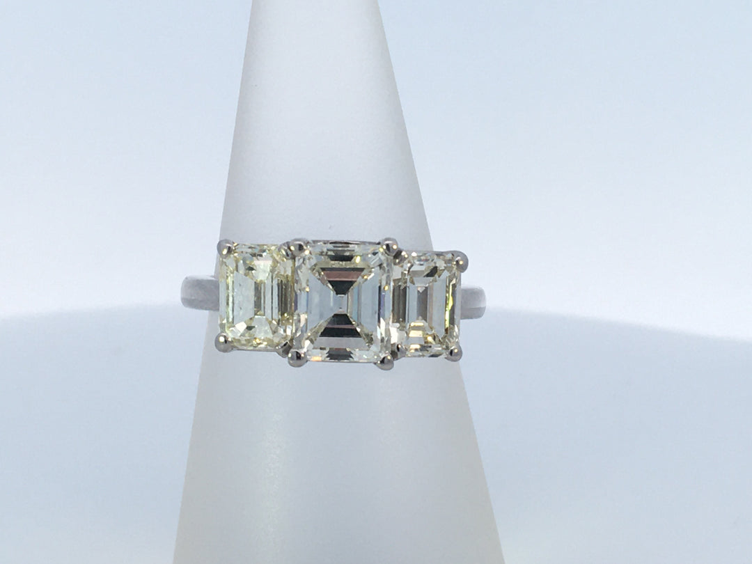 Platinum Emerald- Cut Diamond 1.74Ct 3 Stone Engagement Ring