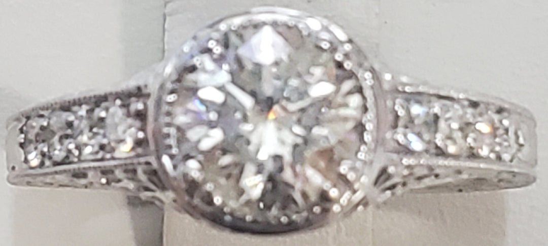 18K White Round Diamond 1.02Ct Vintage Engagement Ring