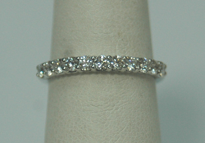 14K White Gold 0.50ct Diamond Shared Prong Wedding Band
