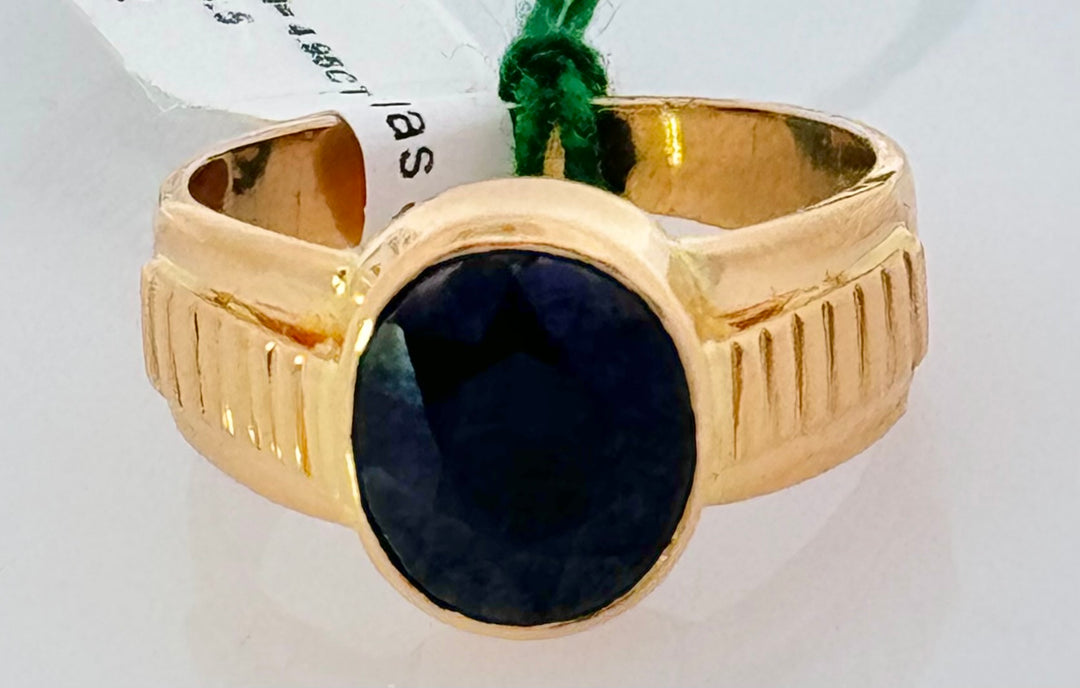 22K Yellow Gold Sapphire Solitaire Statement Ring