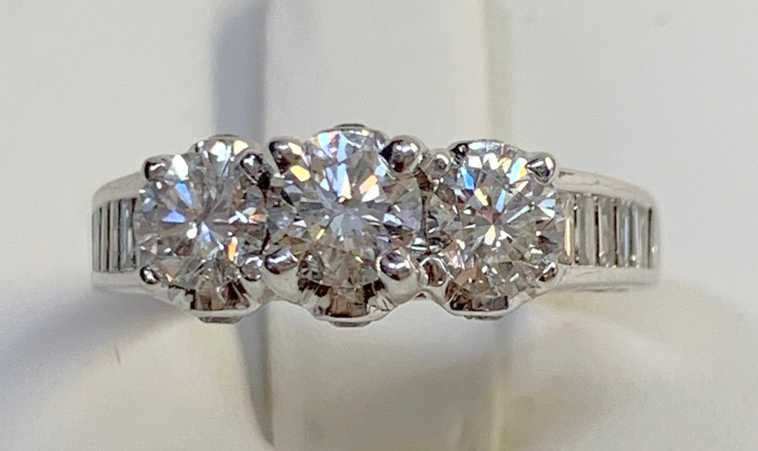 14K White Gold 1.50Ct Round Diamond 3-Stone Engagement Ring