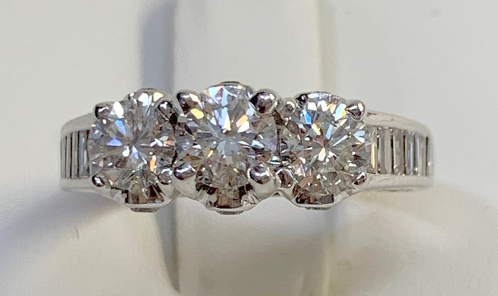 14K White Gold 1.50Ct Round Diamond 3-Stone Engagement Ring