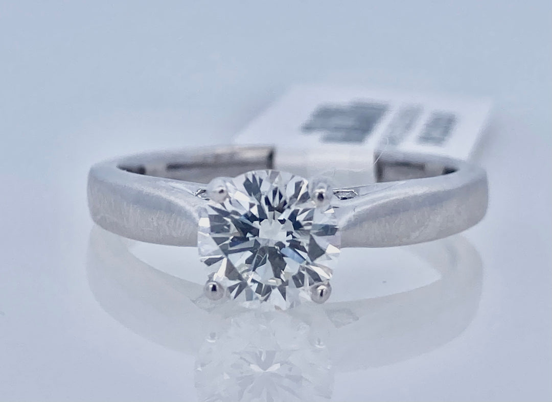 18K White Gold 1.02Ct Round Diamond Solitaire Ring