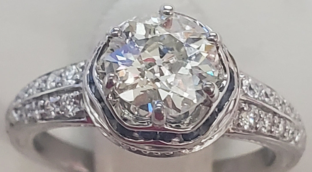18K White Gold 0.99CT Diamond Halo Engagement Ring