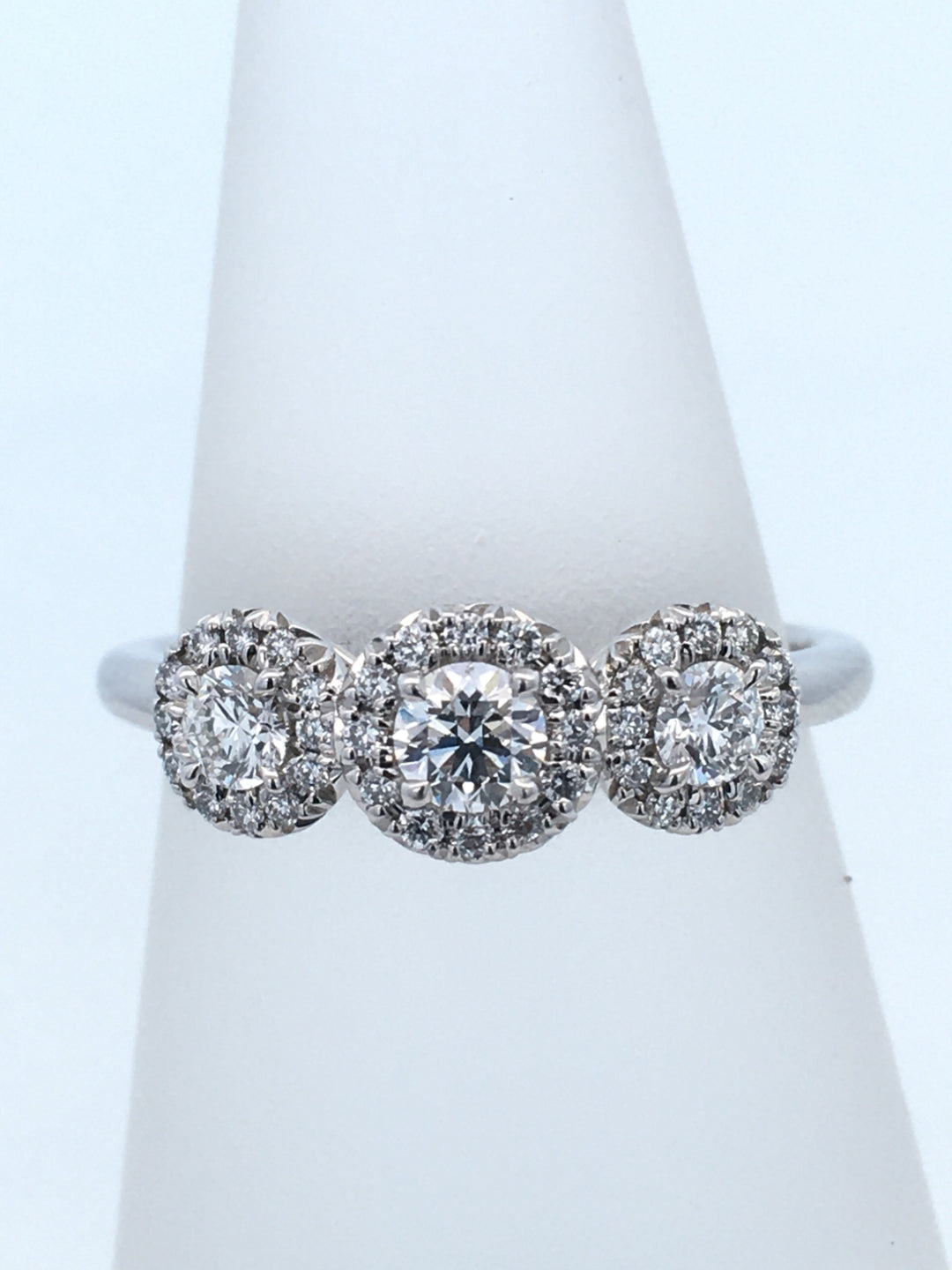 Platinum 3-Stone Round Diamond Engagement Ring