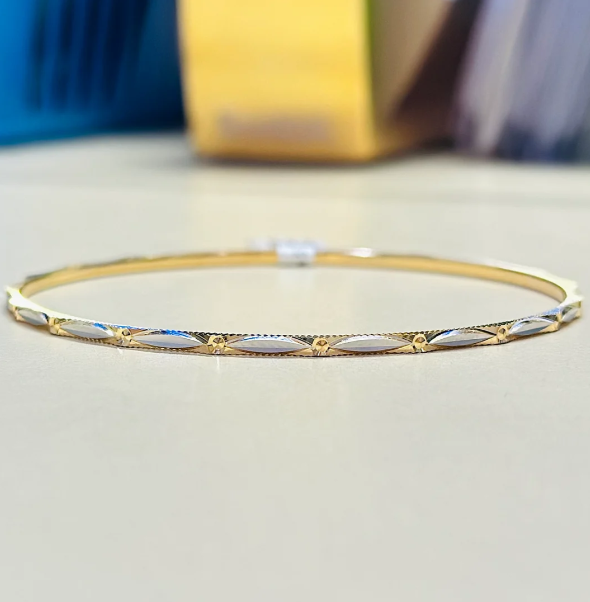 22K Yellow and White Gold Two-Tone Bangle Bracelet