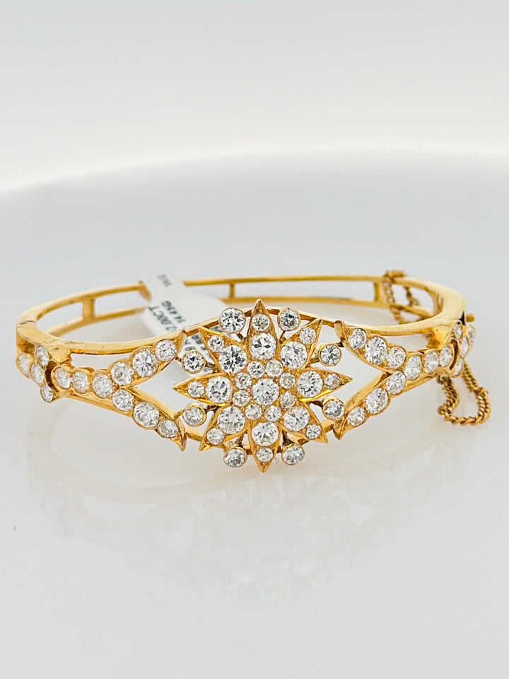 22K Yellow Gold Brilliant Diamond Bangle Bracelet