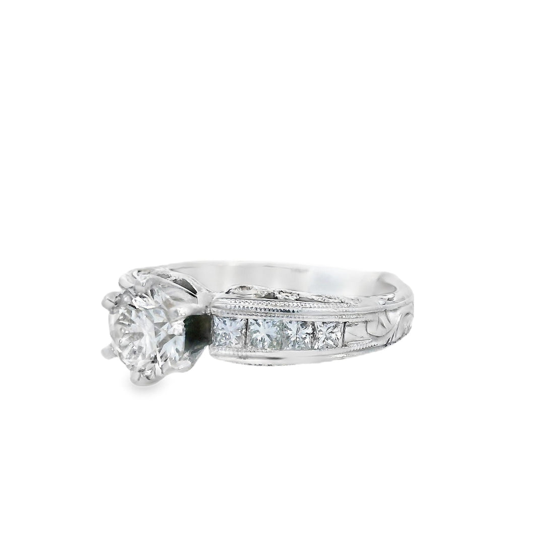 14K White Round Diamond 0.80Ct Vintage Engagement Ring