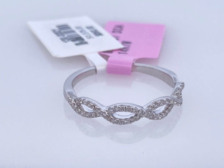 14K White Gold 0.21ct Diamond Twisted Wedding Band