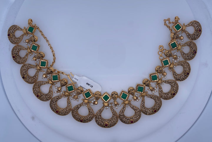 22K Yellow Gold Traditional Indian Decorative Choker