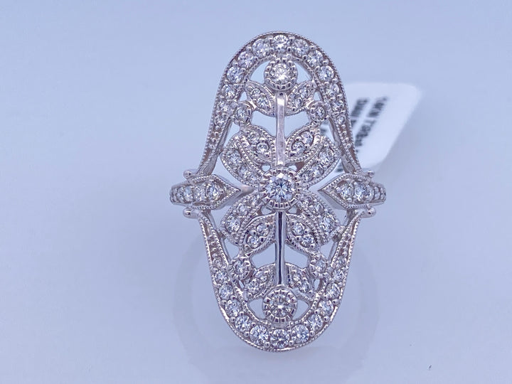 14K White Gold Vintage Diamond Fashion Ring
