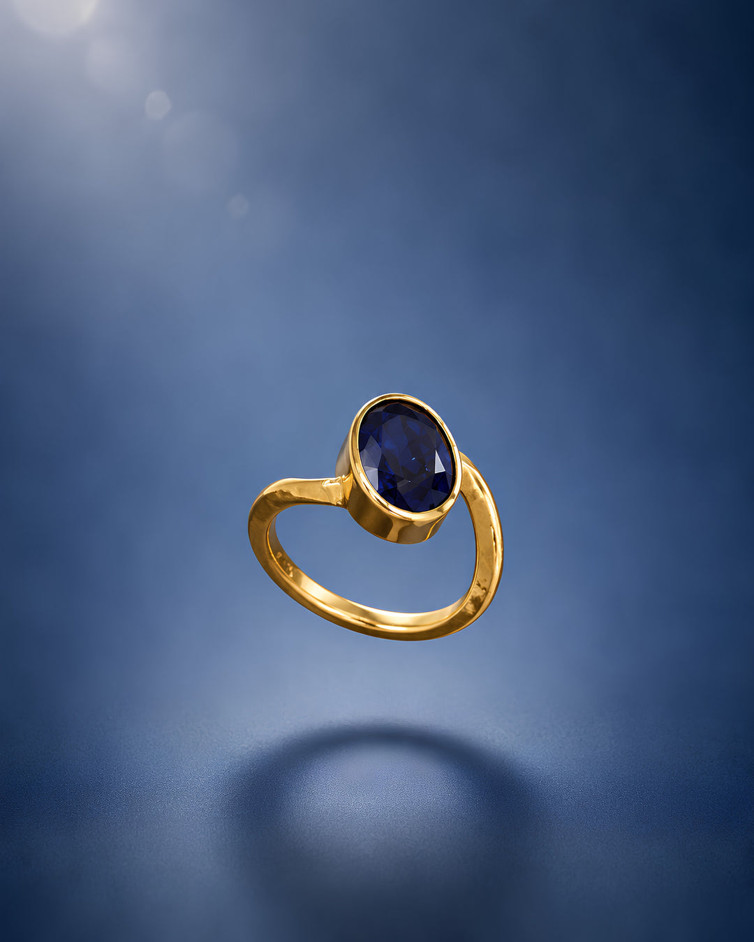 22K Yellow Gold Blue Sapphire Ring, Size 7.5